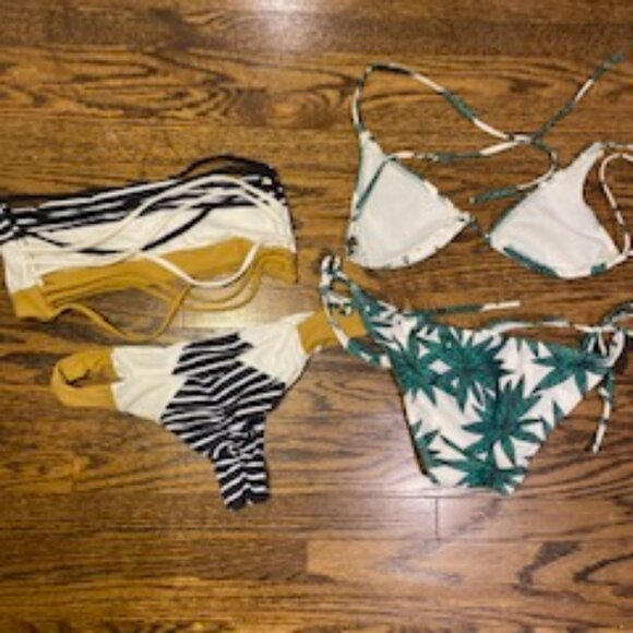 Free Clearout-Bundle swim bikinis size S with any purchase - Picture 2 of 2